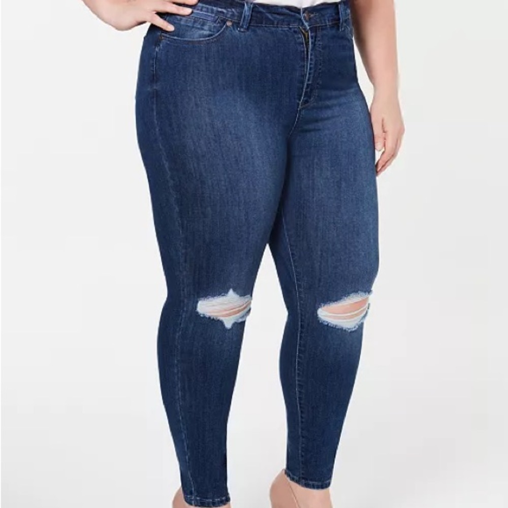 Skinny distressed denim